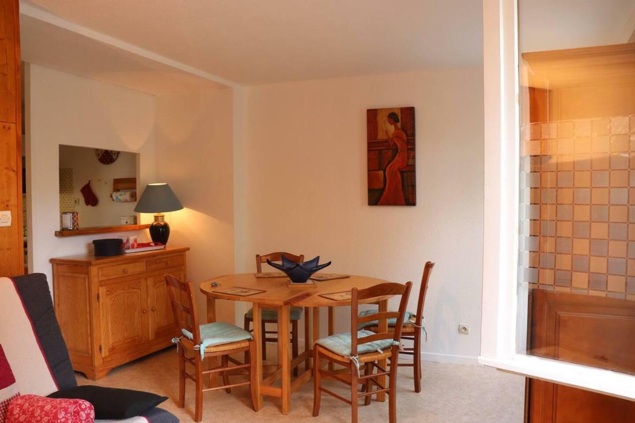 Le Nid De Barrier Apartment Bagneres-de-Luchon Bagian luar foto