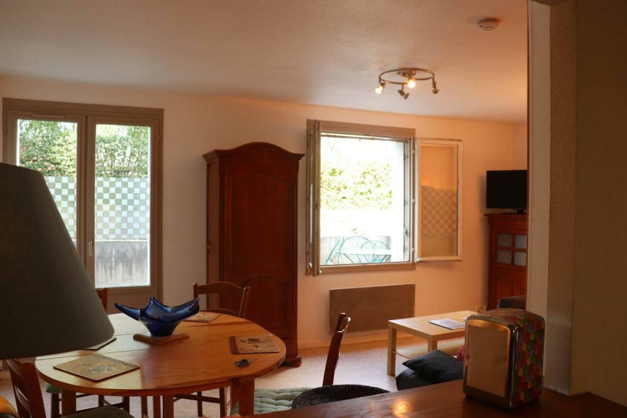 Le Nid De Barrier Apartment Bagneres-de-Luchon Bagian luar foto